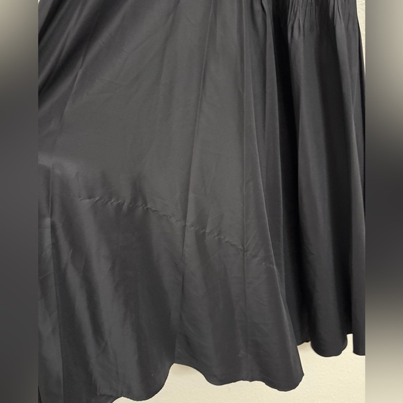 Vince Micro Pleated Black Midi Dress - Picture 5 of 15